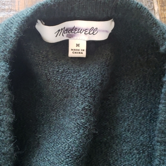 Madewell Kent Cardigan Sweater Coziest Yarn
G9611 - Picture 3 of 4
